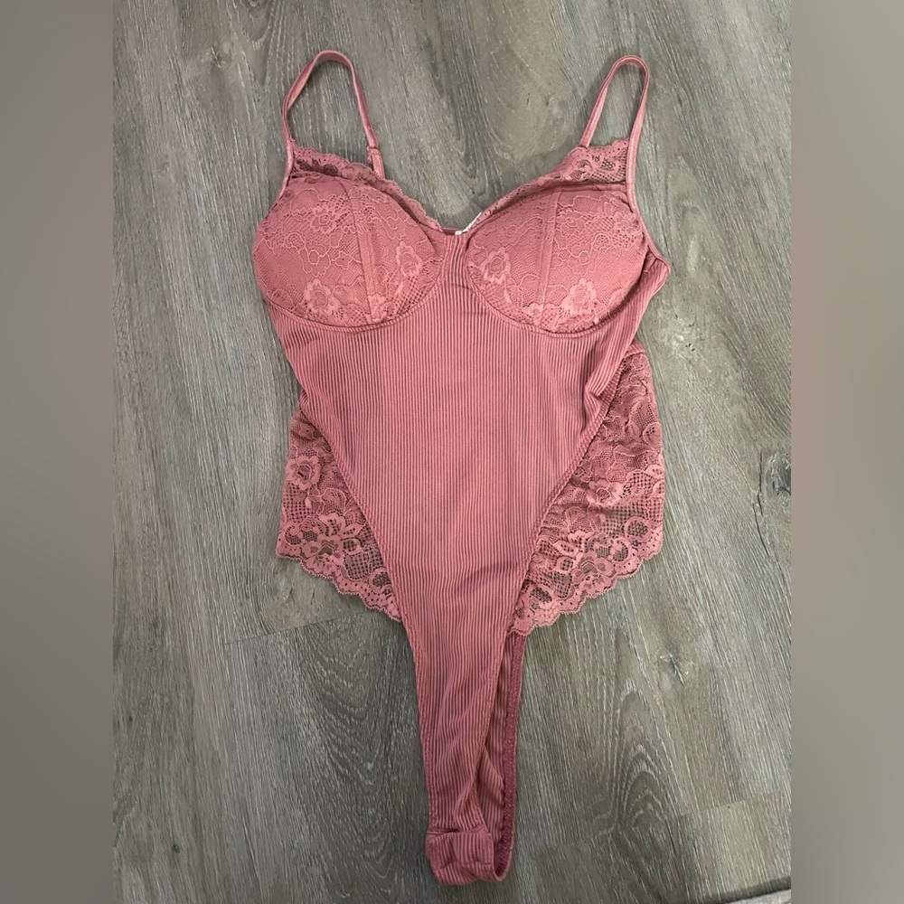 Mauve lace bodysuit